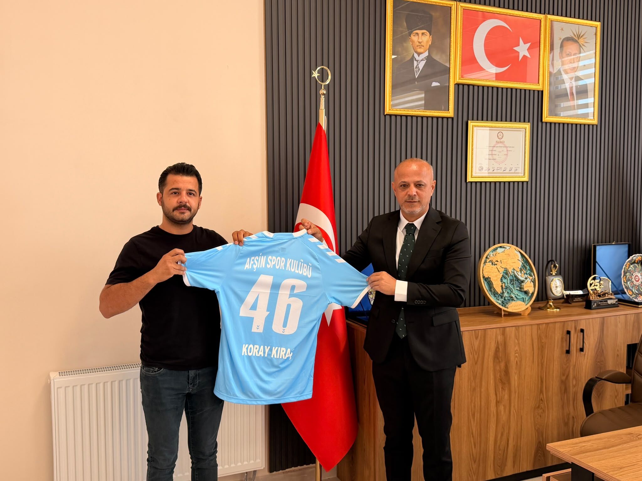 Afşin Spor Yönetimi Başkan Kıraç’ı Ziyaret Etti 1
