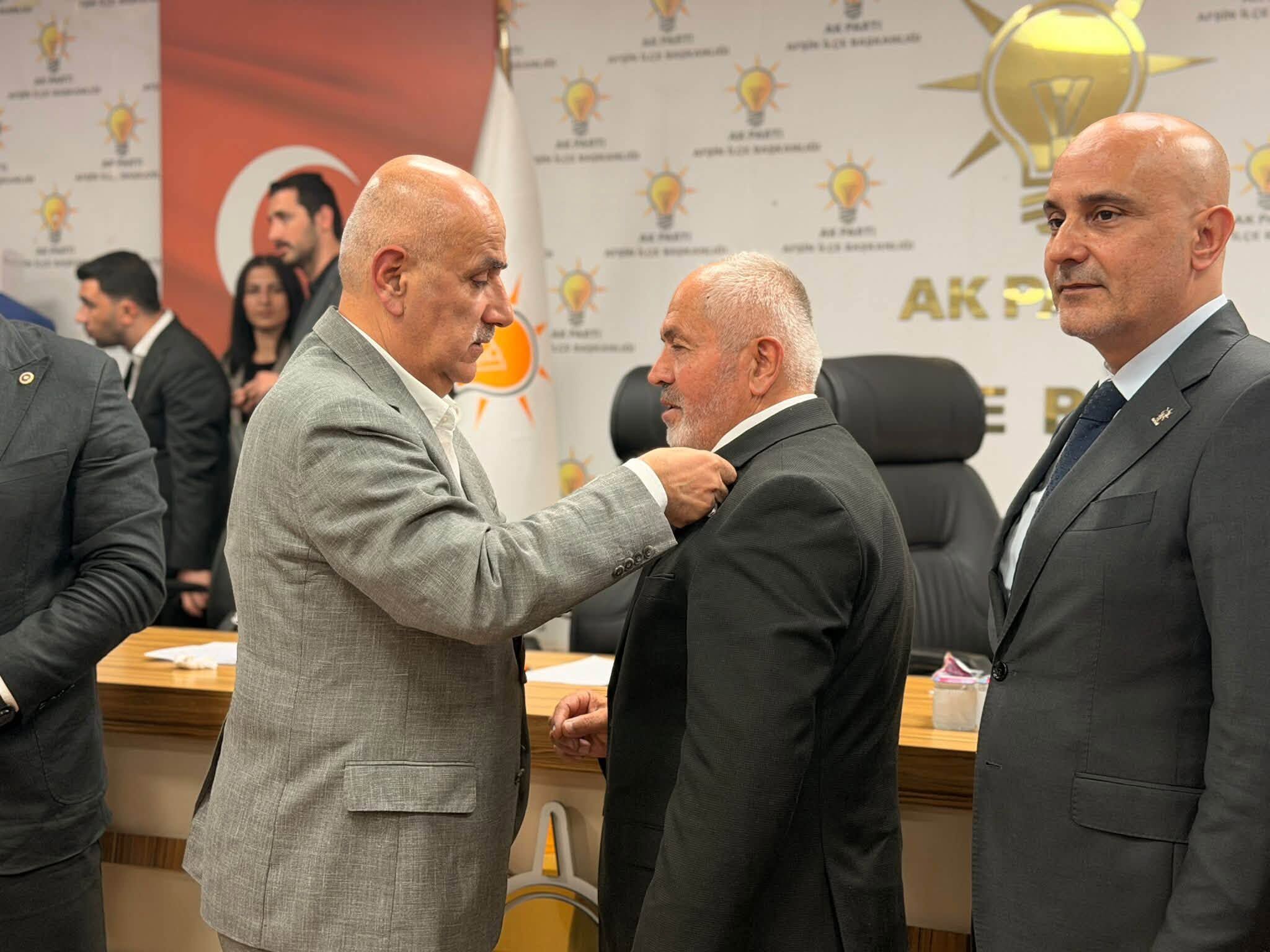 Afşin’de Ak Parti’ye 45 Yeni Üye Katıldı (1)