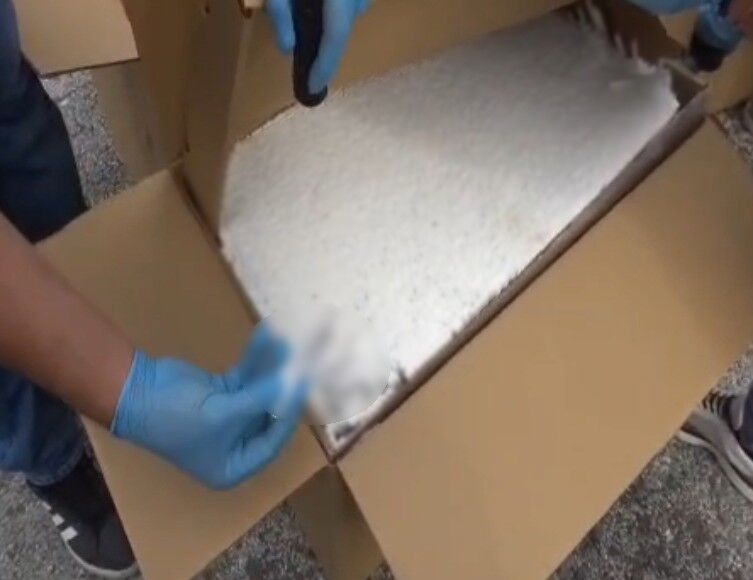 Afşin'de Kaçak Sigara Operasyonu 160 Paket Ele Geçirildi (2)