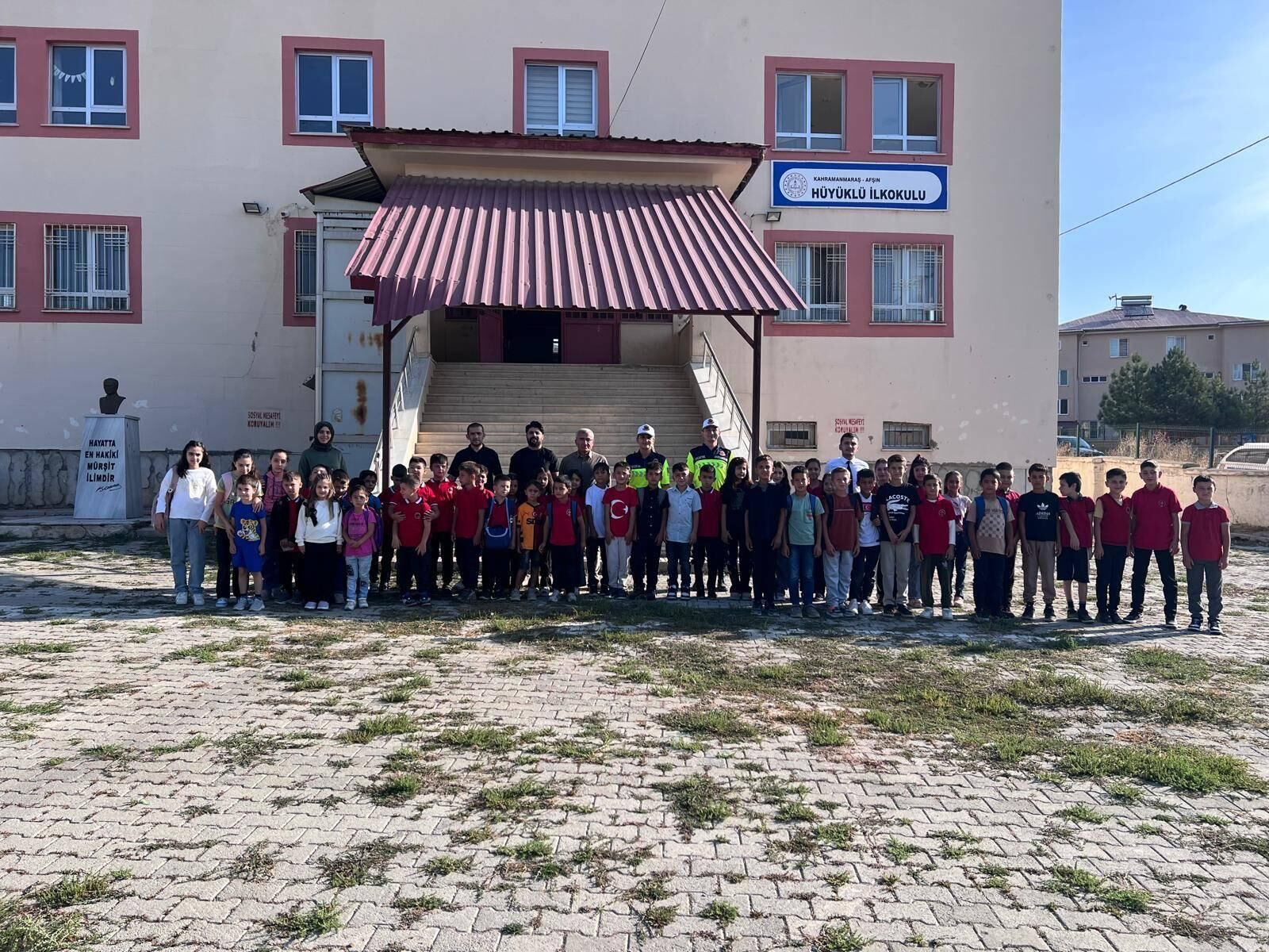 Afşin’de Okul Çevreleri Ve Servislerde Sıkı Denetim (12)