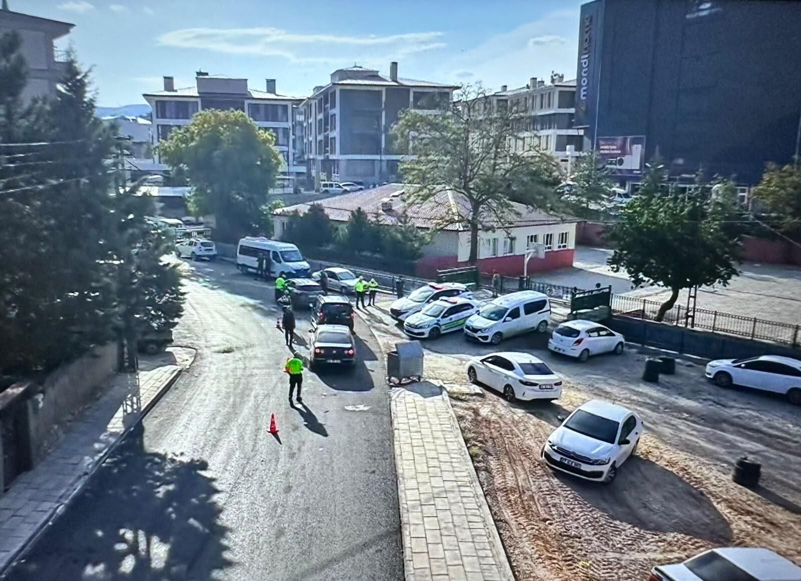 Afşin’de Okul Çevreleri Ve Servislerde Sıkı Denetim (6)