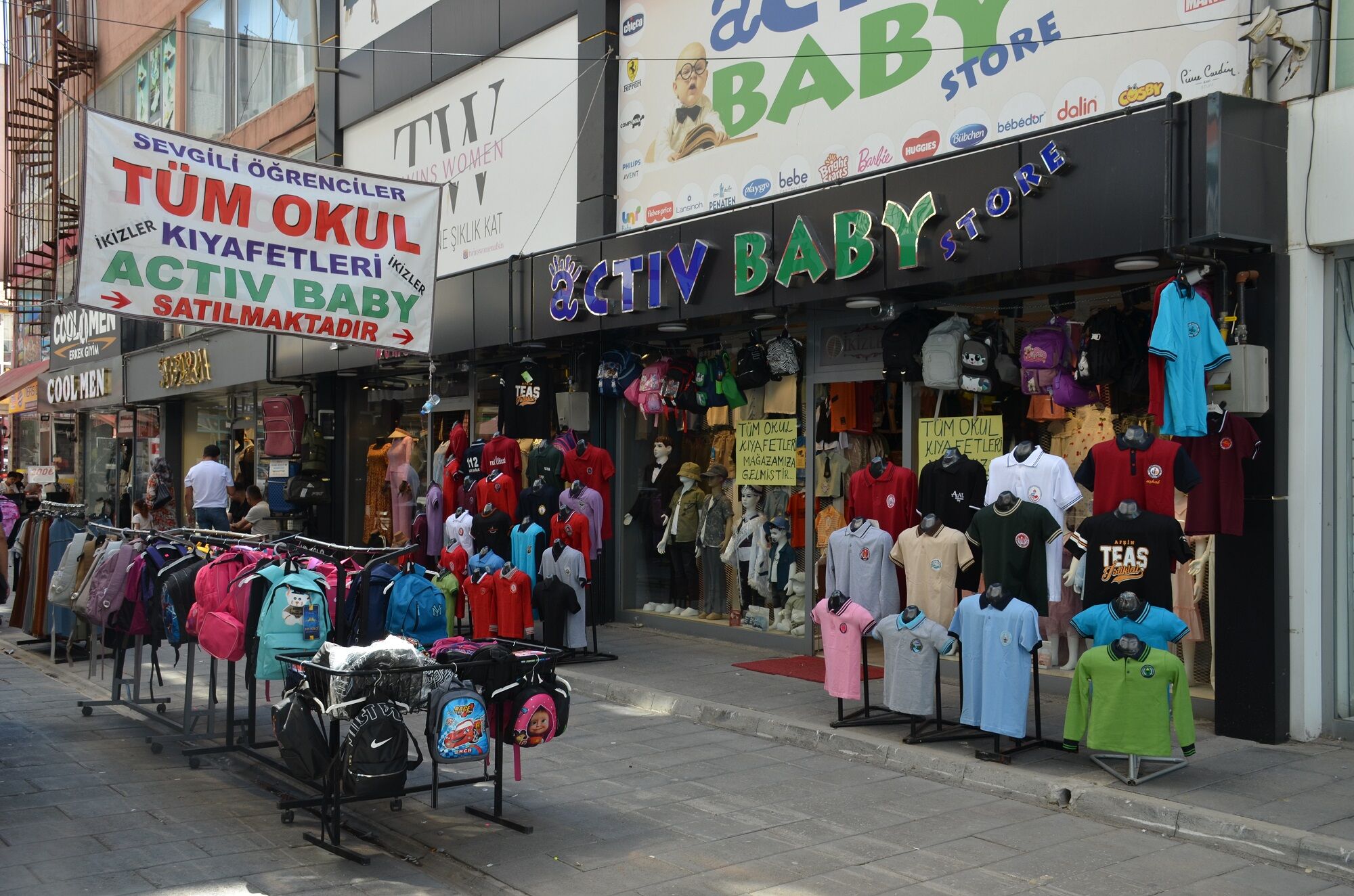 Afşin’de Tüm Okul Kıyafetleri İkizler Activ Baby’de