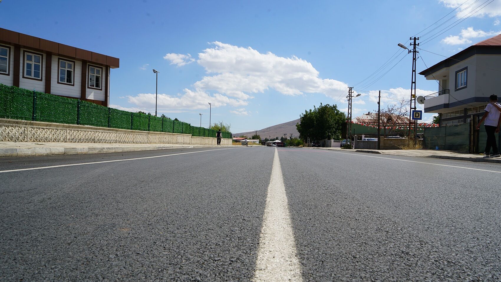 Afşin’in Yolları Büyükşehir’le Güzelleşiyor! Ulaşım Konforu Artıyor (6)