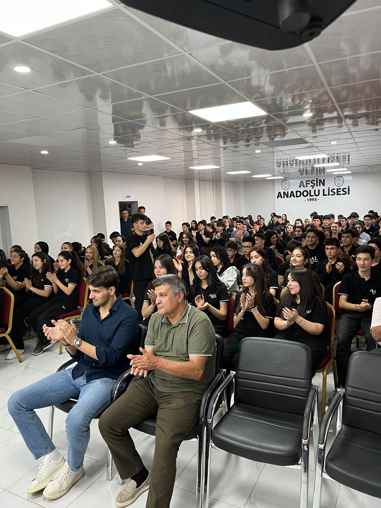 Âşıklık Geleneği Afşin Anadolu Lisesi’nde Gençlerle Buluştu (7)