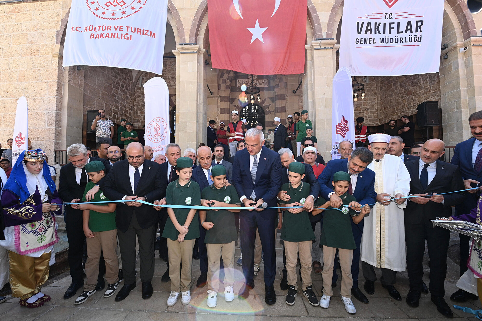 Asırlık 5 Camii Restorasyonun Ardından Yeniden İbadete Açıldı