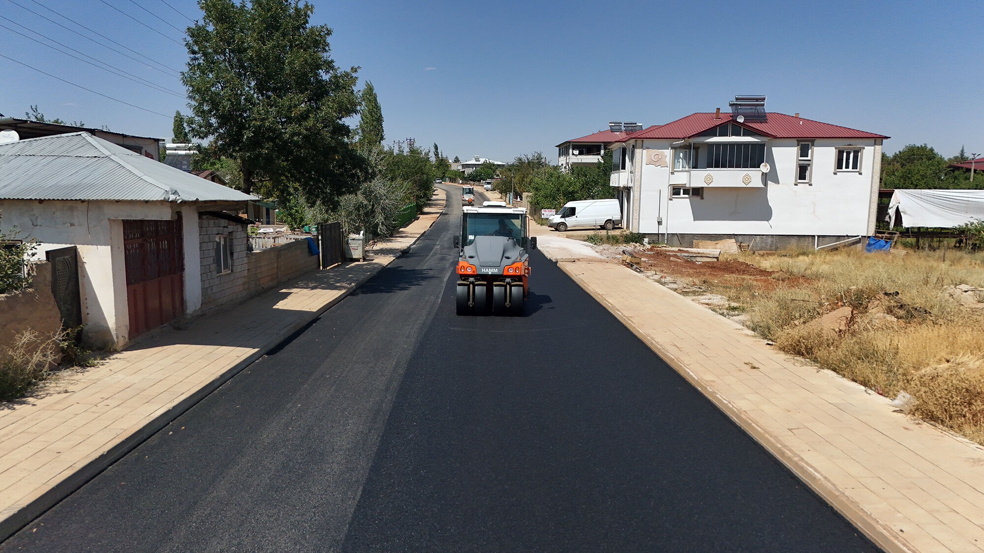 Başkan Görgel’den Afşin’de Ulaşım Hamlesi2 Kilometrelik Yol Yenileniyor (2)