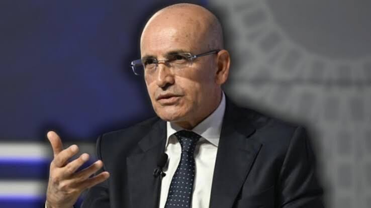 Mehmet Şimşek'ten memur ve emekli zammı açıklaması: “Enflasyon kadar artacak”