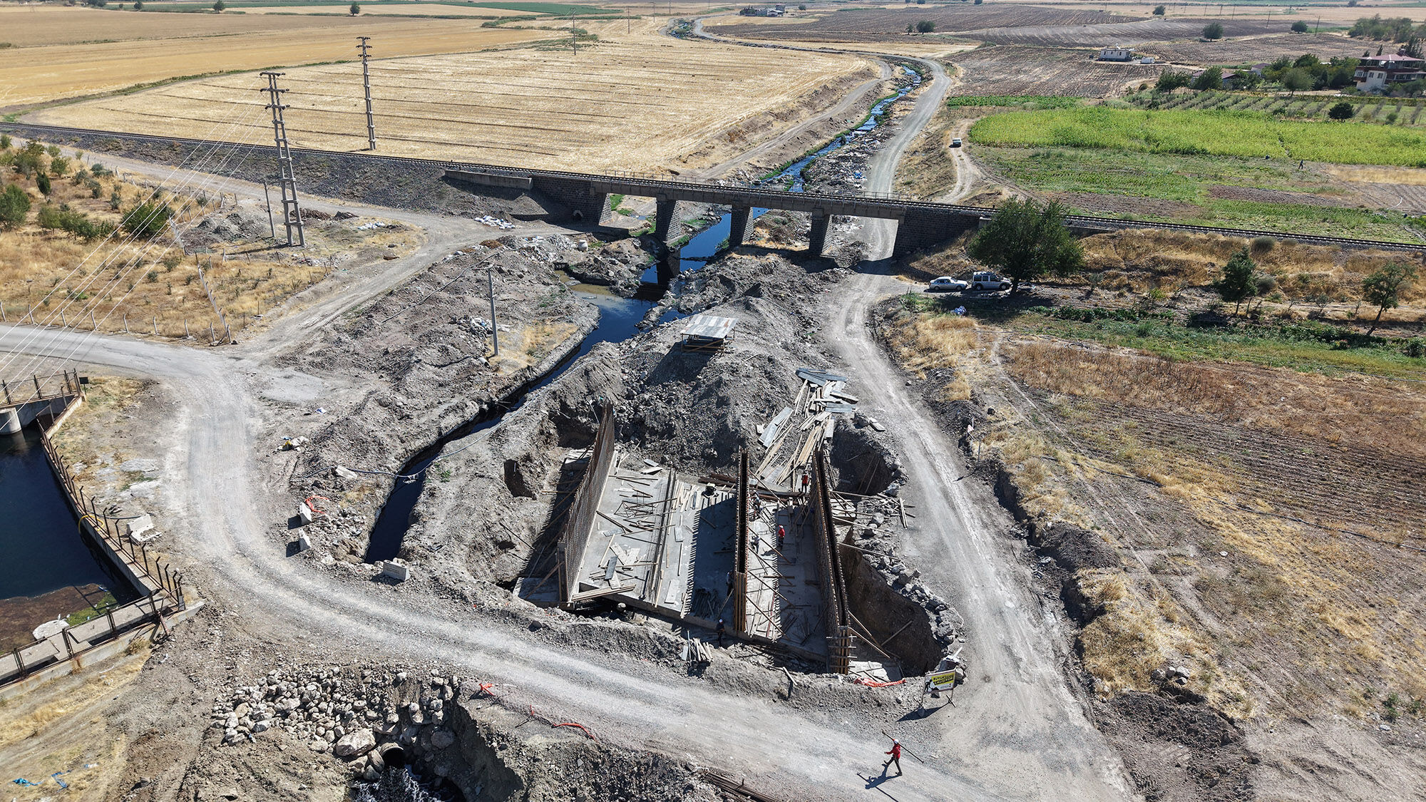 Karacasu Karşıyaka Osmanbey12