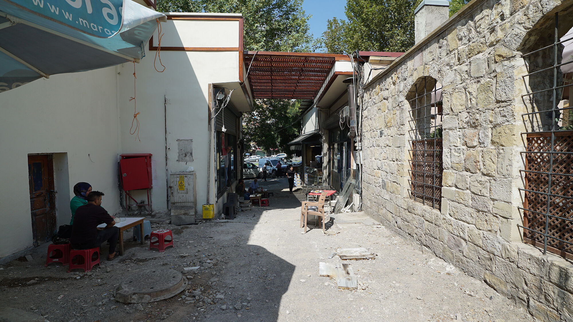 Tarihi Katiphan Sokağı’nda Dönüşüm Sürüyor