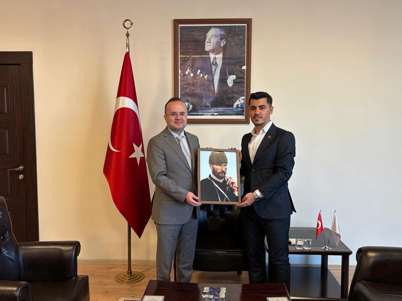 Kaymakam Arslantürk’e Ziyaretler Devam Ediyor3