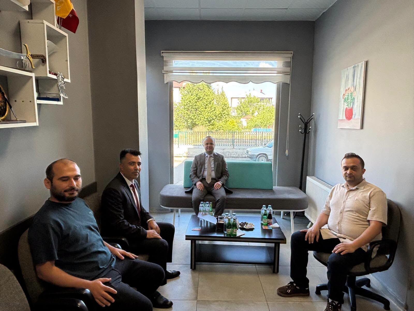 Kaymakam Arslantürk’ten Afşin Ptt Şubesine Ziyaret2