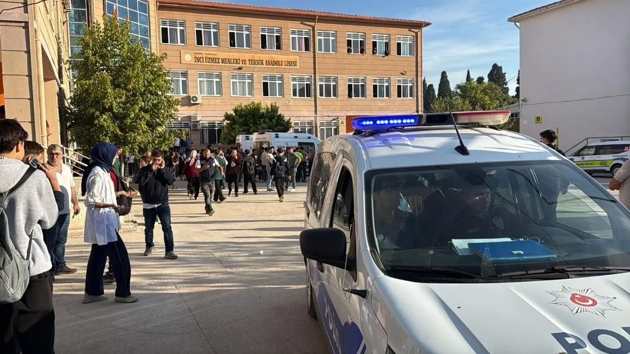 Manisa Turgutlu’da Okula Kim Saldırdı? Saldırganın Kimliği Açıklandı mı?