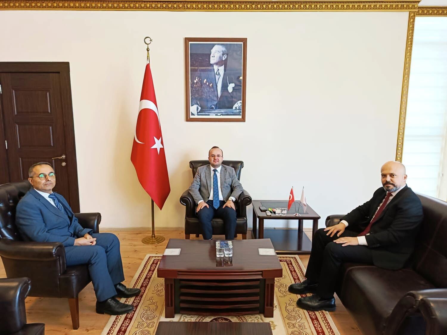 Tapu ve Kadastro Müfettişi Kula’dan Kaymakam Arslantürk’e Ziyaret