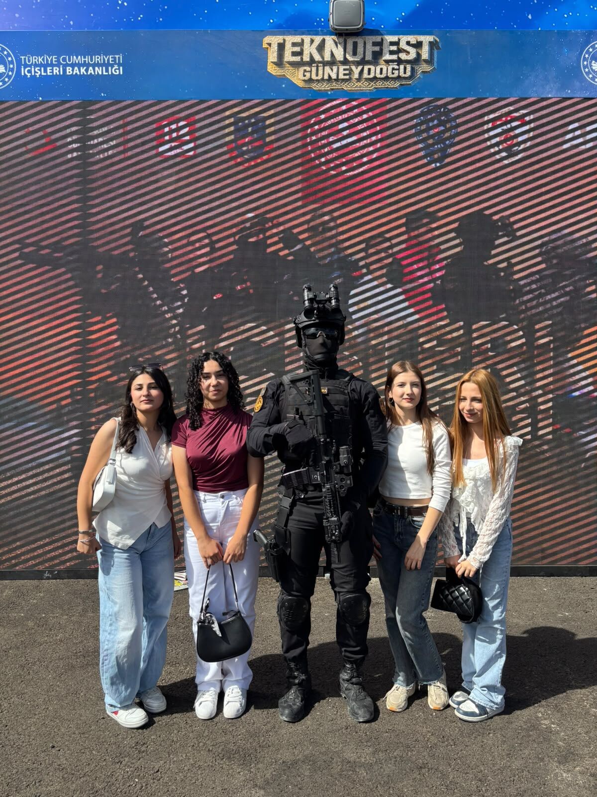 Afşin Anadolu Lisesi Öğrencileri Teknofest Heyecanını Yaşadı (3)