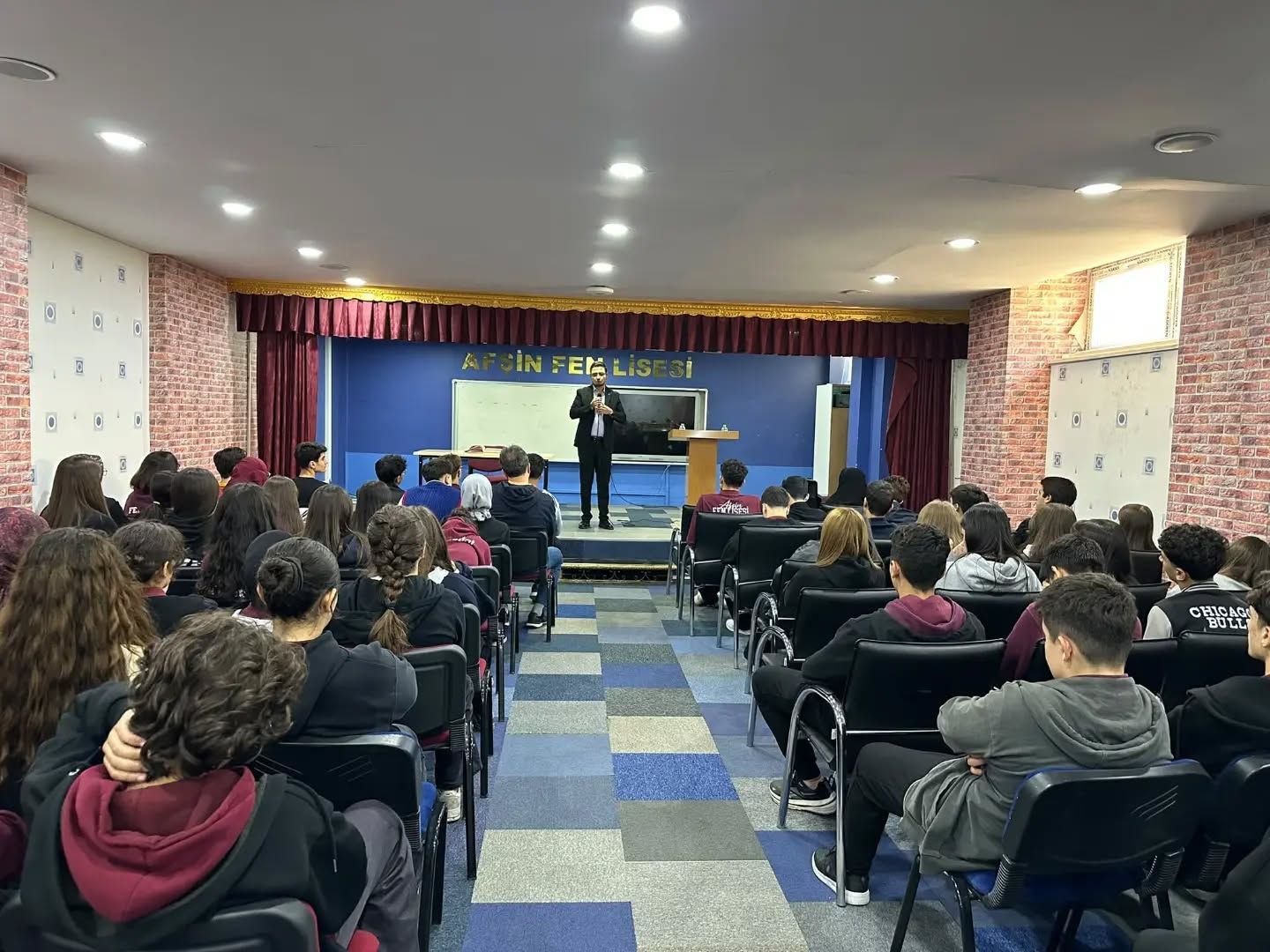 Afşin Fen Lisesi’nde Öğrencilere “Sevgi ve Saygı” Buluşması