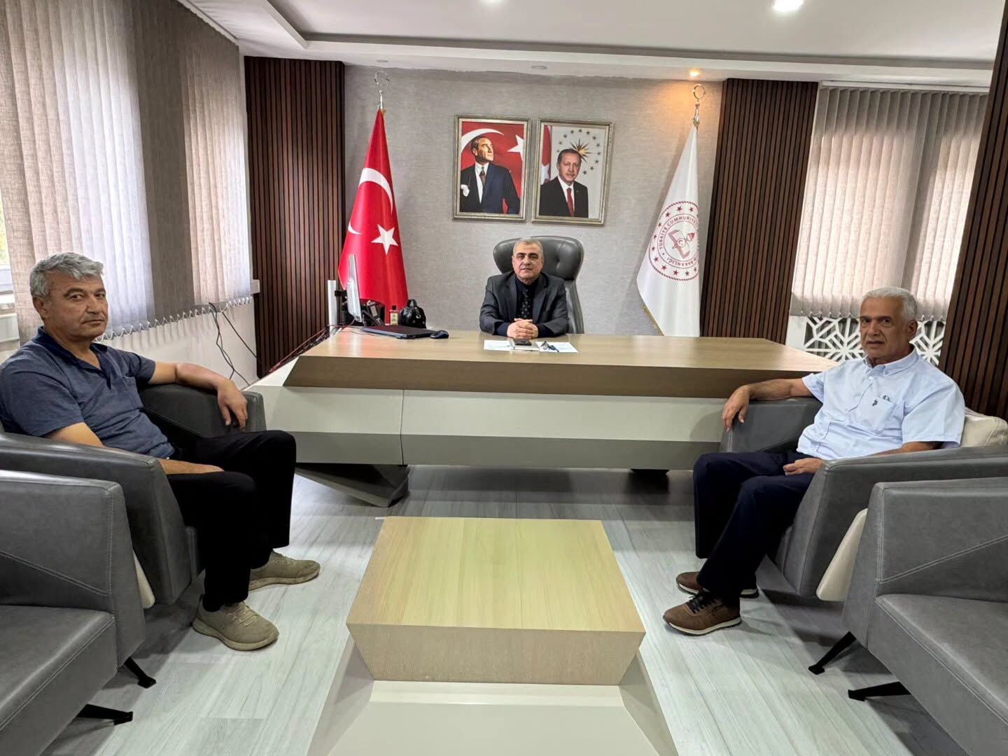 Afşin İlçe Milli Eğitim Müdürü Özdemir’e Hayırlı Olsun Ziyaretleri1