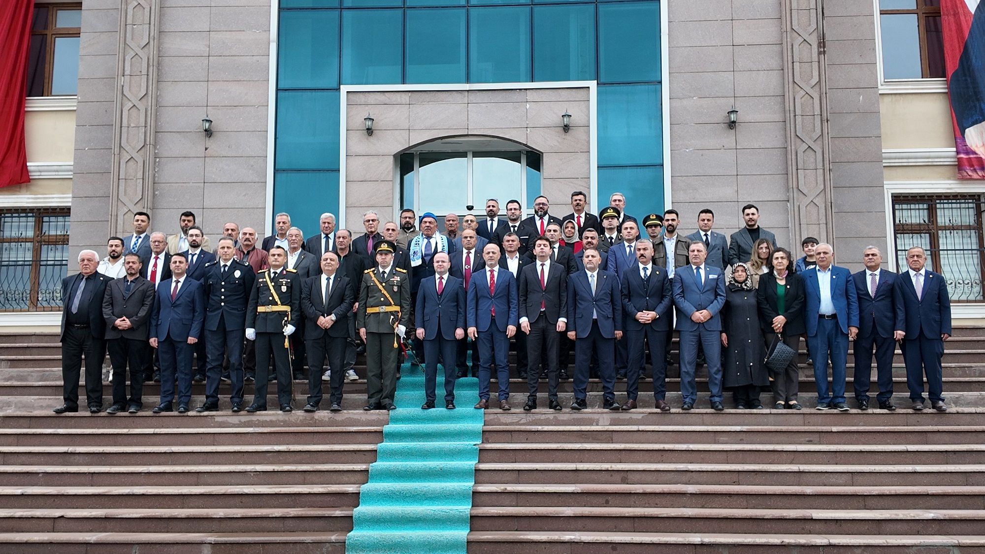 Afşin’de 29 Ekim Cumhuriyet Bayramı Tebrikleri Kaymakamlıkta Kabul Edildi (3)