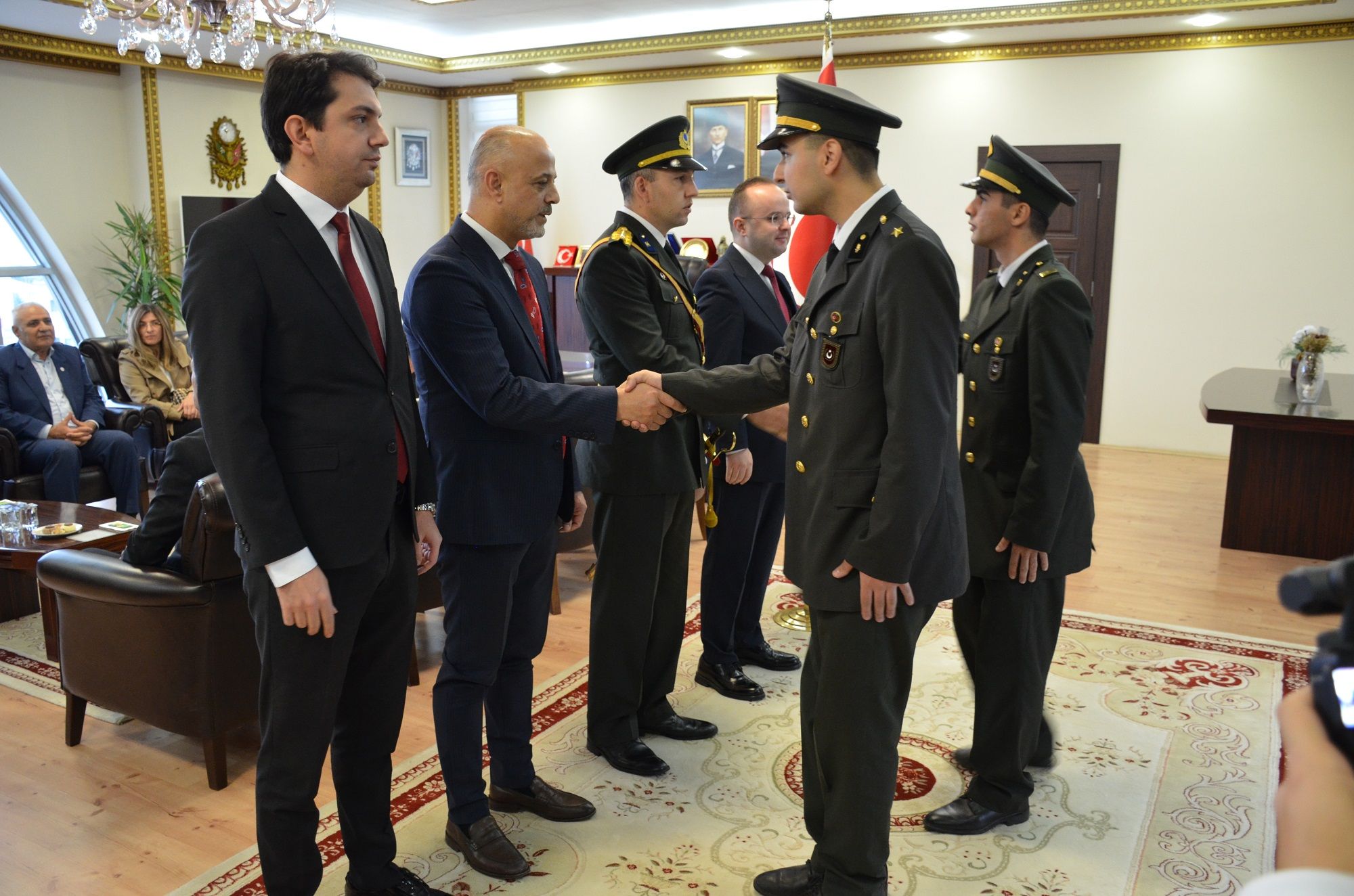 Afşin’de 29 Ekim Cumhuriyet Bayramı Tebrikleri Kaymakamlıkta Kabul Edildi (9)