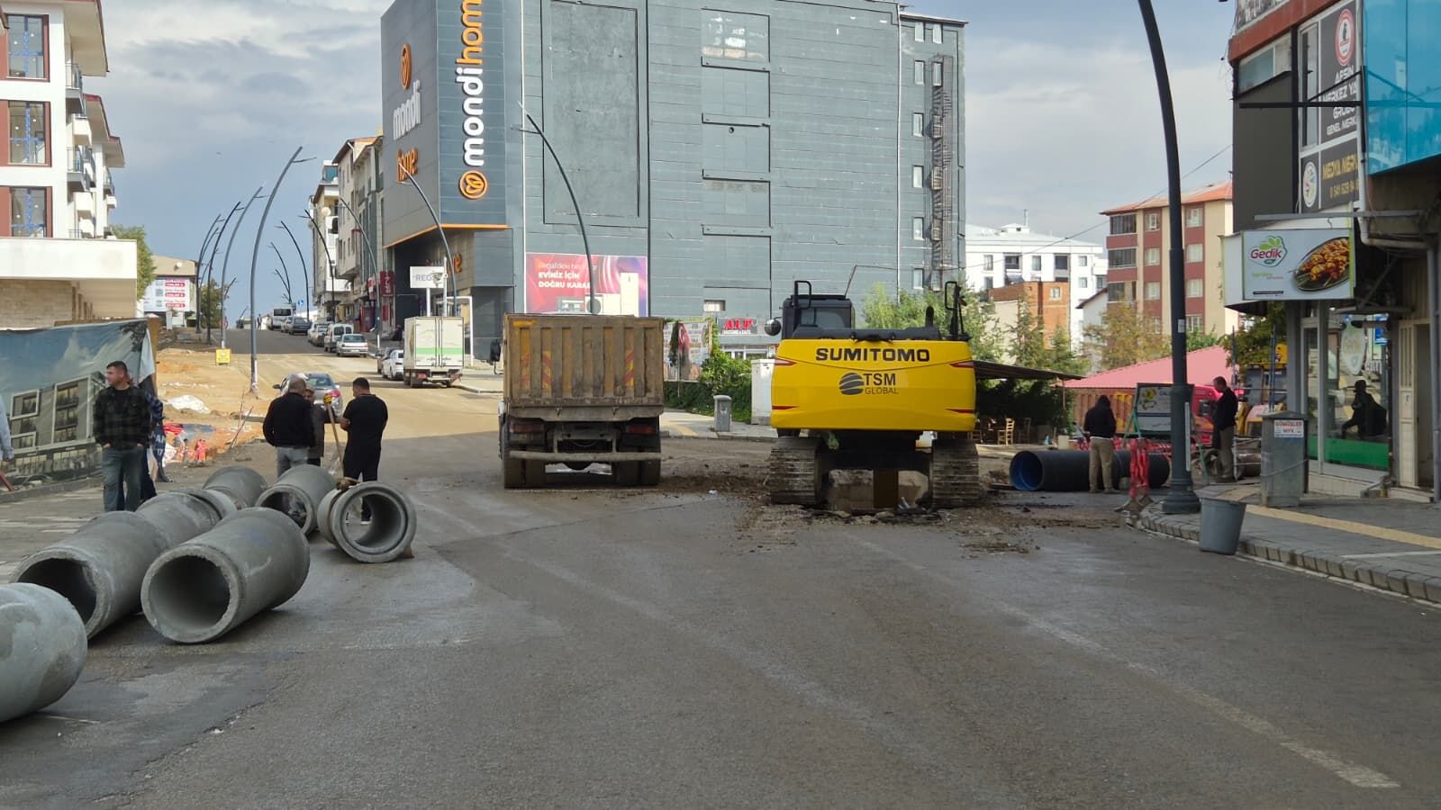 Afşin’de Bu Yolları Kullanacaklar Dikkat! Çalışmalar 1 Ay Sürecek (2)