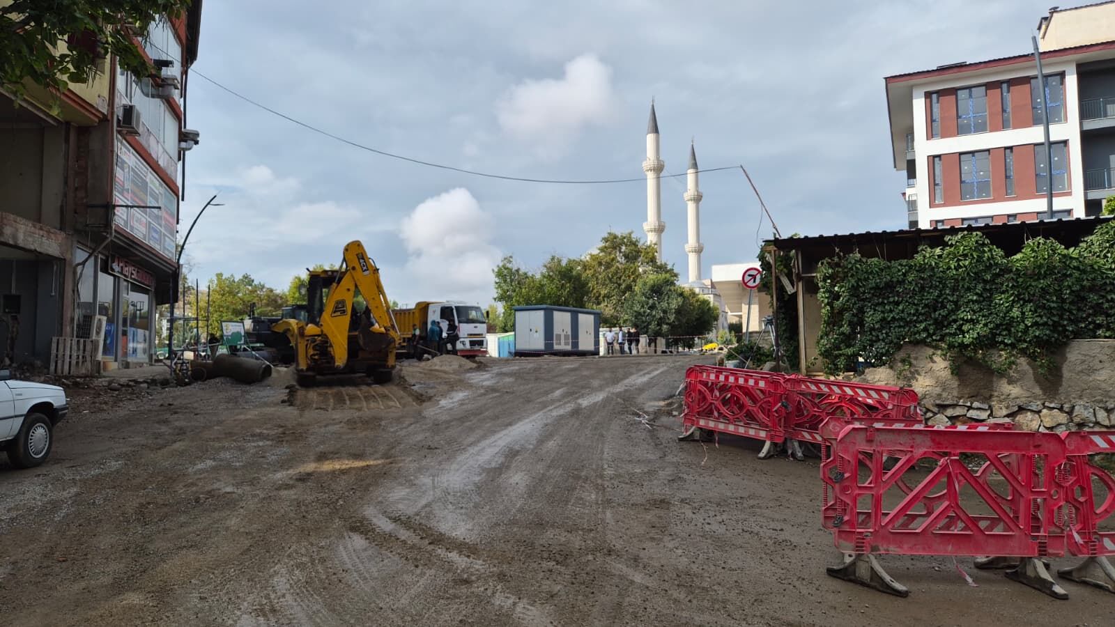 Afşin’de Bu Yolları Kullanacaklar Dikkat! Çalışmalar 1 Ay Sürecek (3)