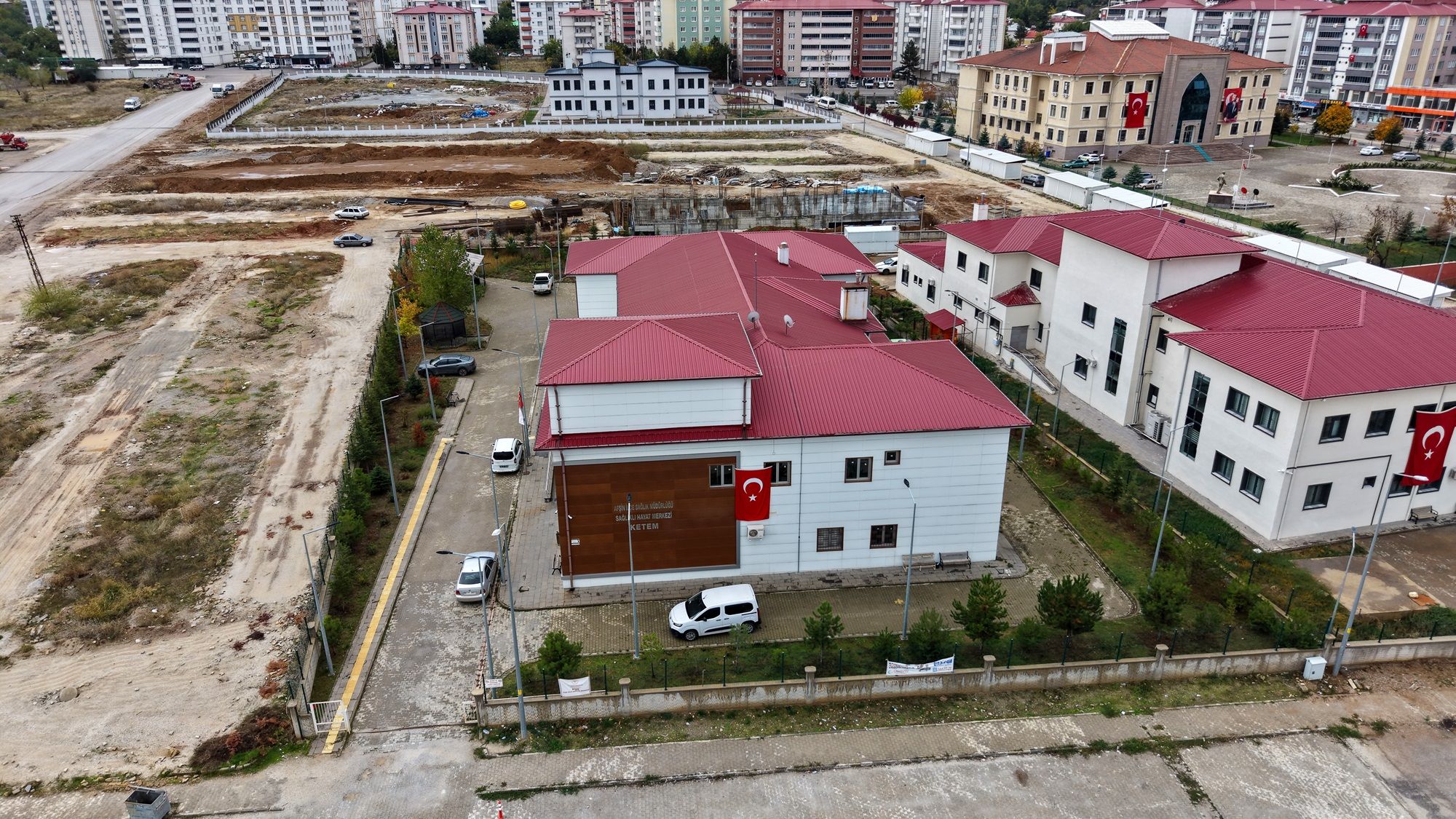 Afşin’de Cadde Ve Sokaklar Türk Bayraklarıyla Donatıldı (12)