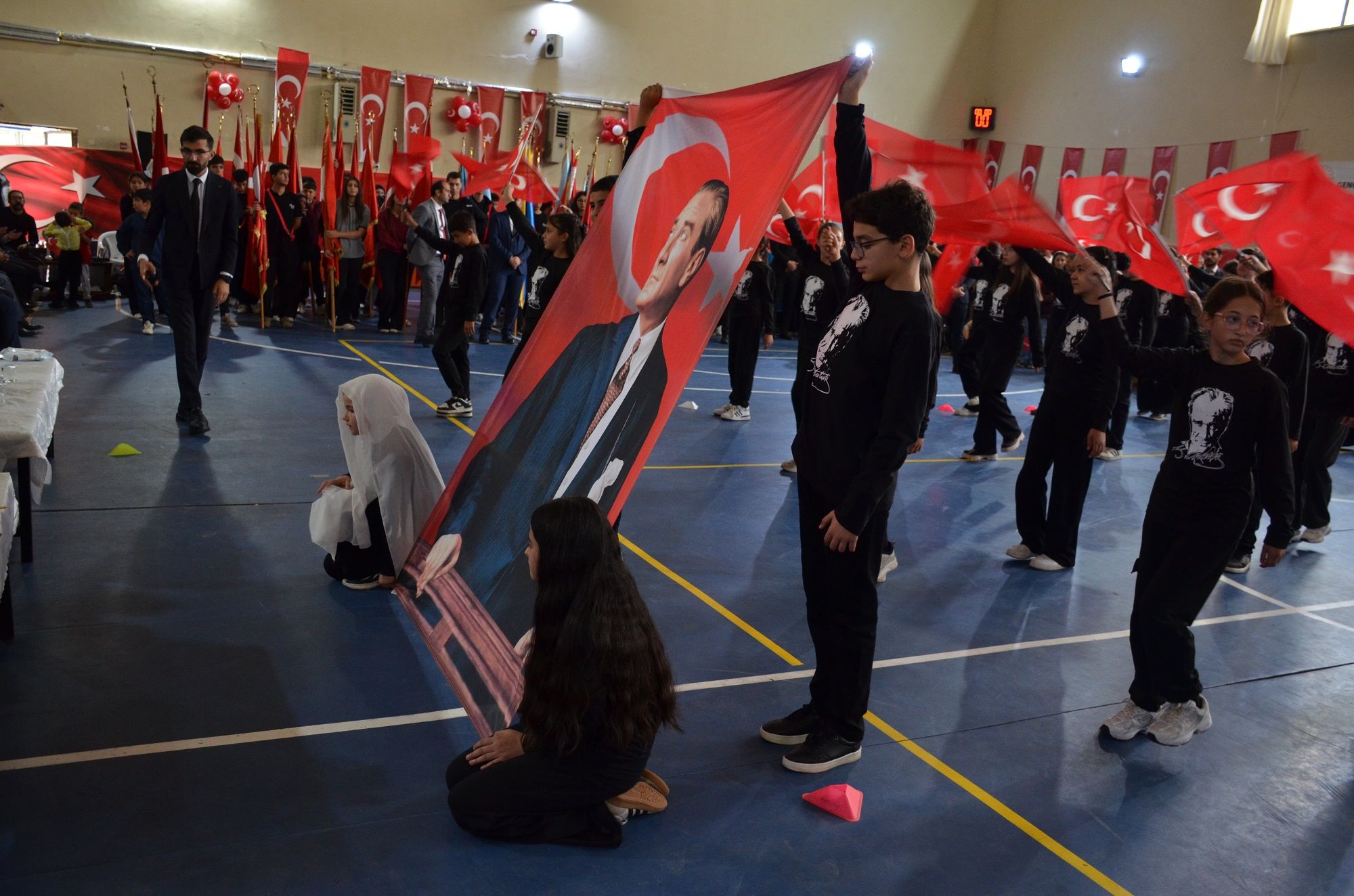 Afşin’de Cumhuriyet’in 103. Yılı Büyük Coşkuyla Kutlandı (20)