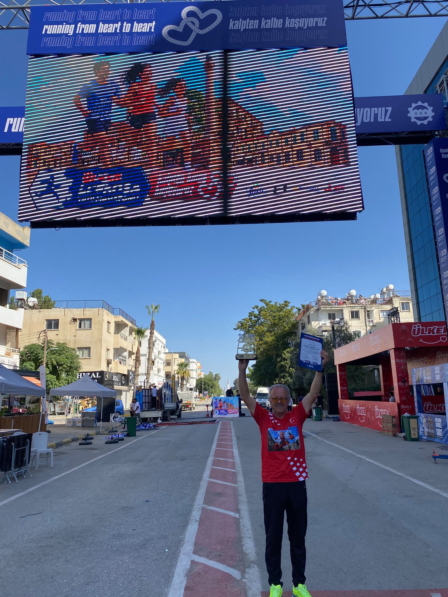 Afşinli Maratoncu Sıtkı Gönen’den Lefkoşa’da Çifte Gurur! (1)