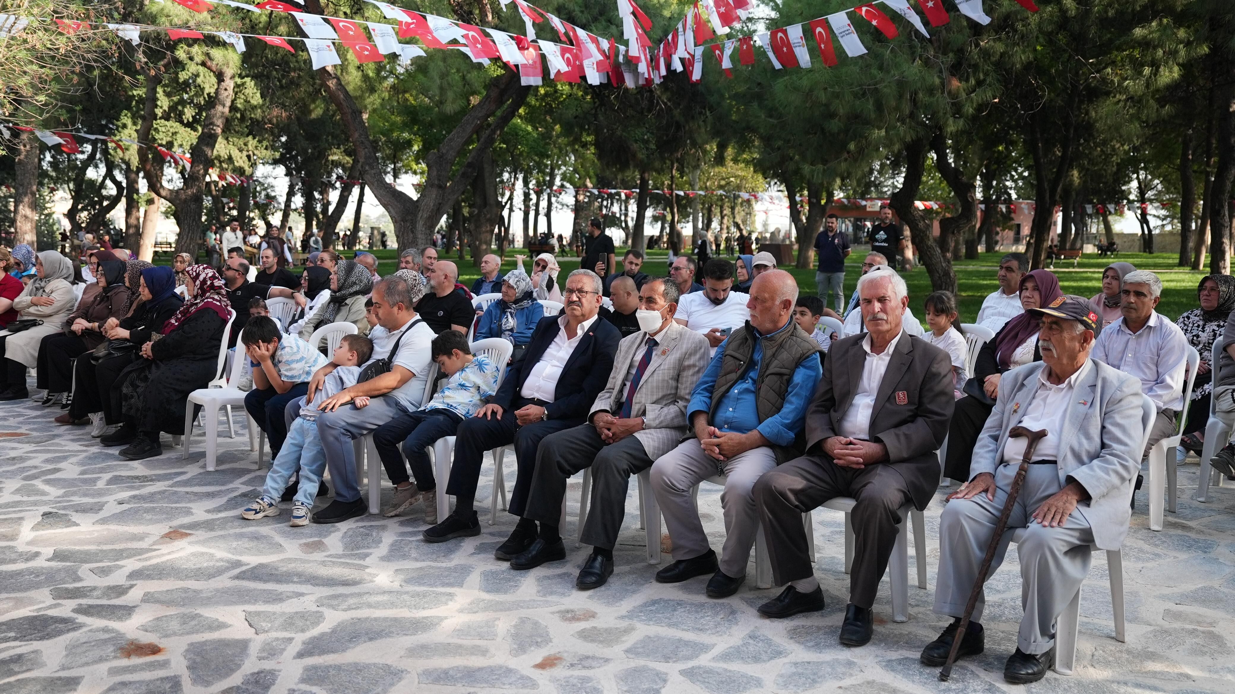 Büyükşehir, Âşıklık Geleneğini Kahramanmaraş Kalesi’nde Yaşattı (2)