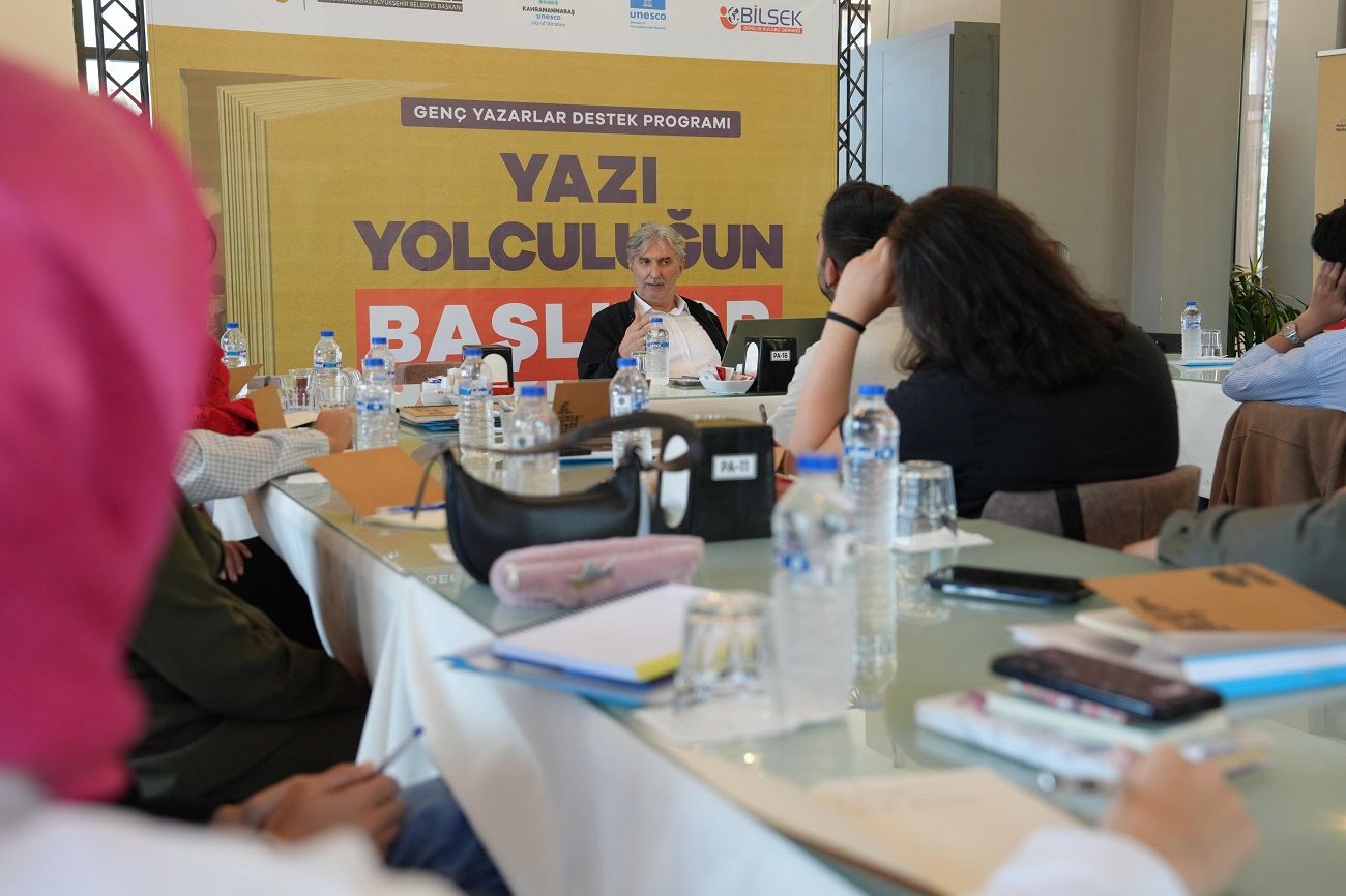 Büyükşehir’in Gençlere Özel Yazarlık Kampı Başladı