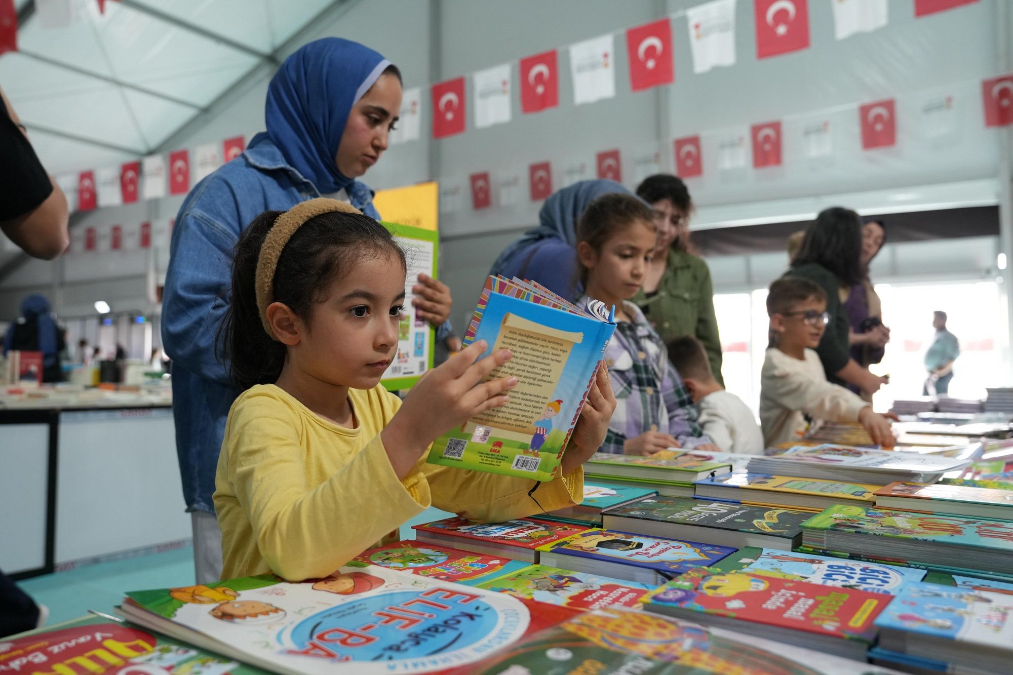 Kahramanmaraş Kitap Fuarı’nda Hafta Sonu Hareketliliği (3)