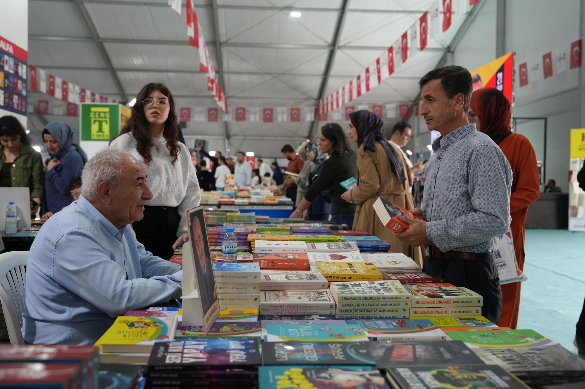 Kahramanmaraş Kitap Fuarı’nda Hafta Sonu Hareketliliği (4)