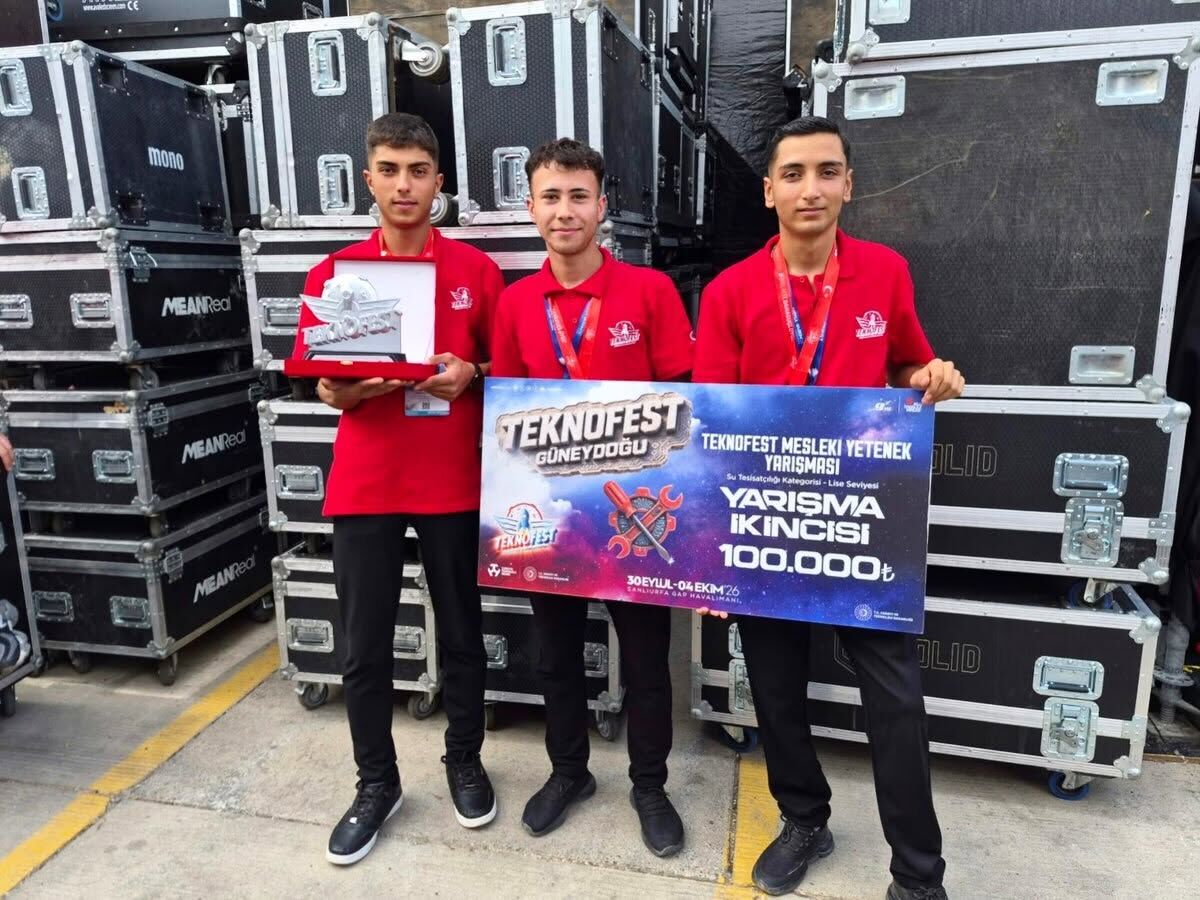 Kahramanmaraşlı Öğrenciler TEKNOFEST’te Türkiye İkincisi Oldu