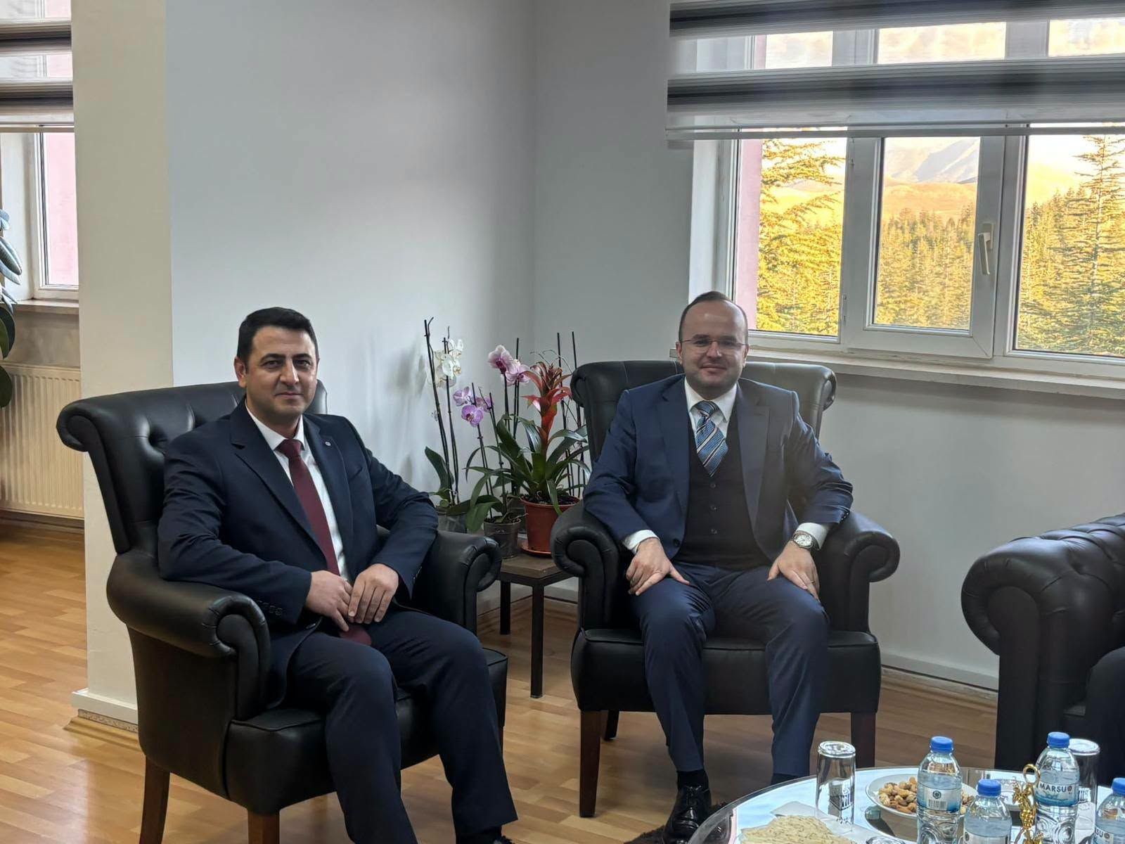 Kaymakam Arslantürk’ten Afşin’de Yüksekokullara Ziyaret3