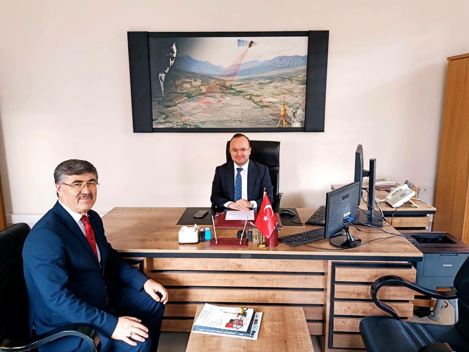 Kaymakam Arslantürk’ten Kadastro Birimine Ziyaret1