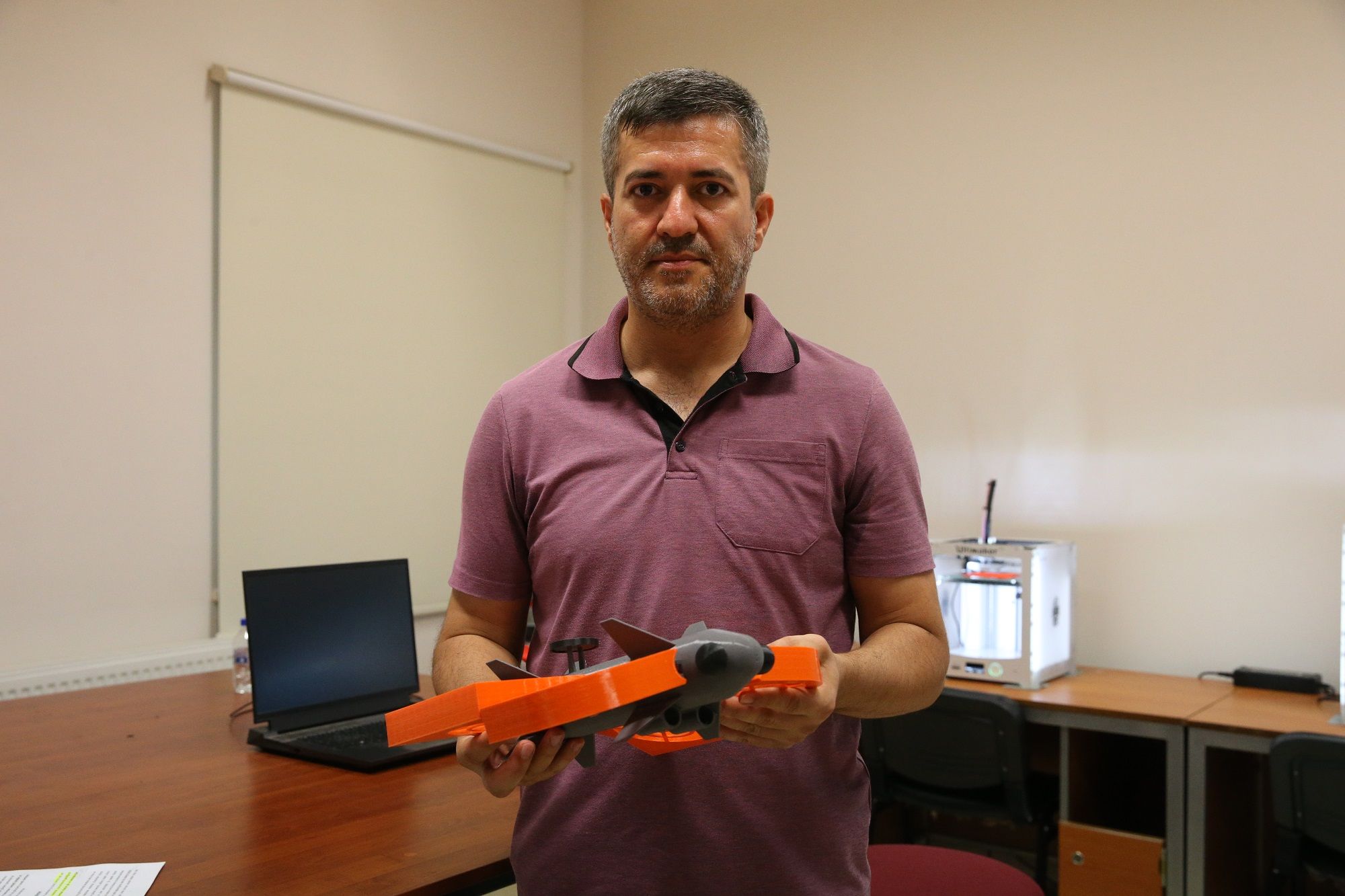 Kuş Görünümlü Kamikaze Roket Dron Geliştirildi (2)