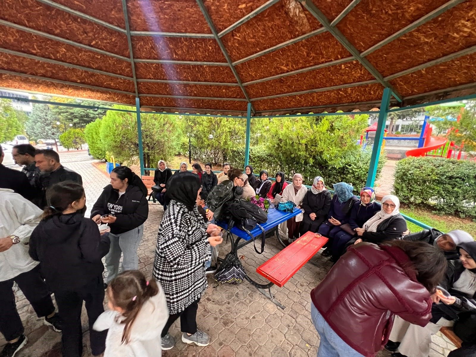 Okul Saldırısında Hayatını Kaybeden Çocukların İsimleri Park Ve Sahaya Verildi (4)