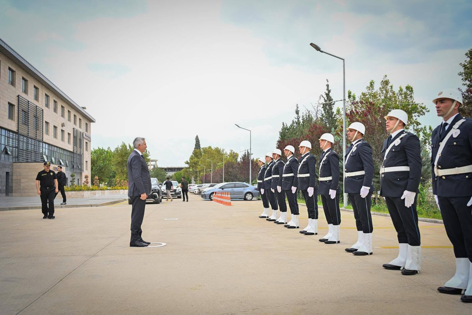 Vali Ünlüer’den Emniyet Müdürü Kalaycı’ya Hayırlı Olsun Ziyareti1
