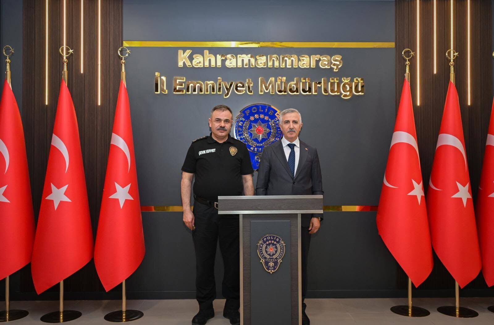 Vali Ünlüer’den Emniyet Müdürü Kalaycı’ya Hayırlı Olsun Ziyareti3